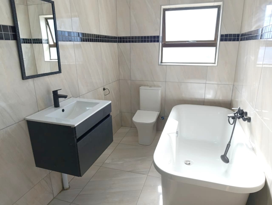 4 Bedroom Property for Sale in Bayswater Free State